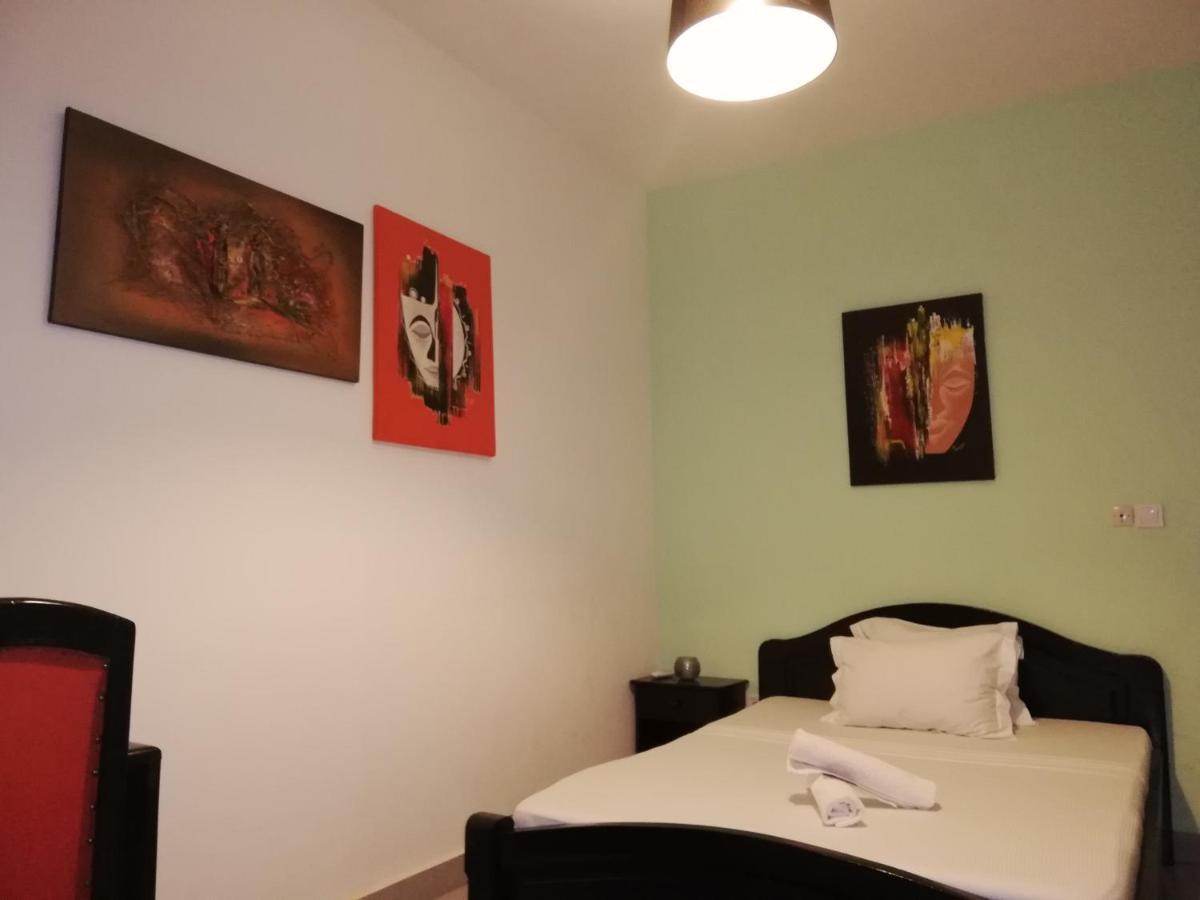 Residence Mga Hotel Ouidah Kültér fotó